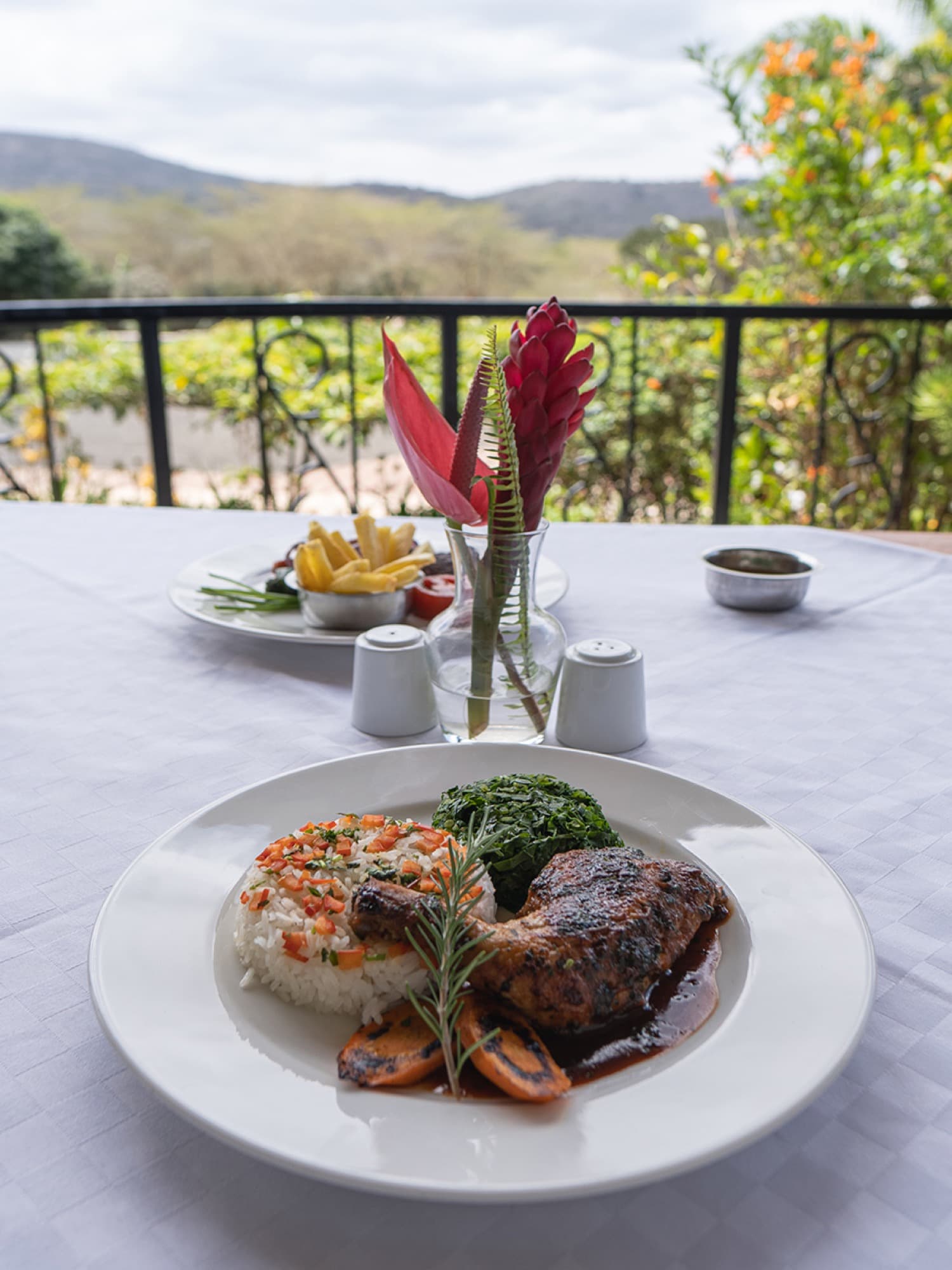 Forest Hill Hotel, Karatu — 2