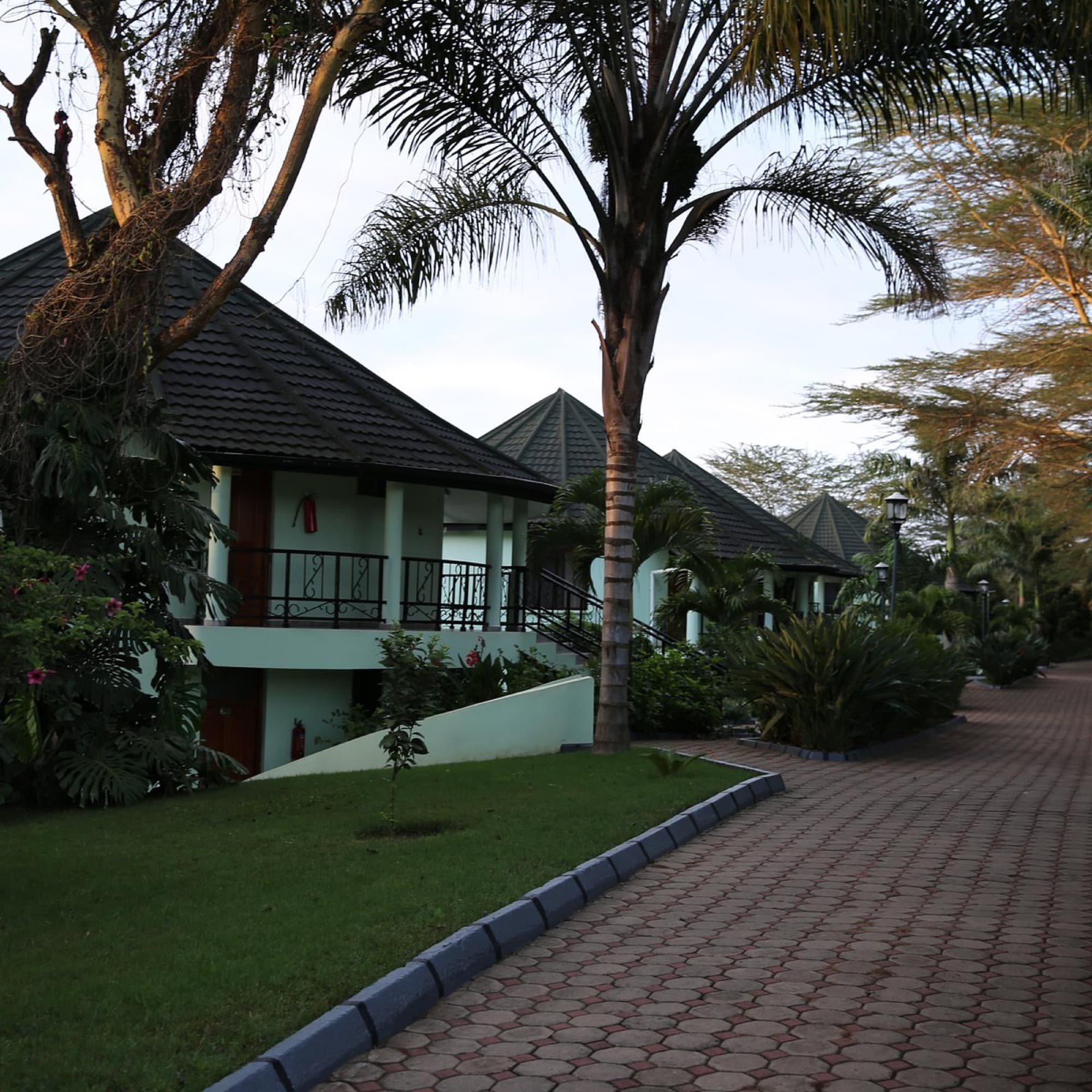 Forest Hill Hotel, Karatu